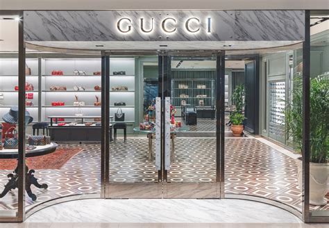 is it better to buy gucci online or in store|gucci online boutique.